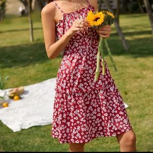 🌺NWT Burgundy Floral Sundress